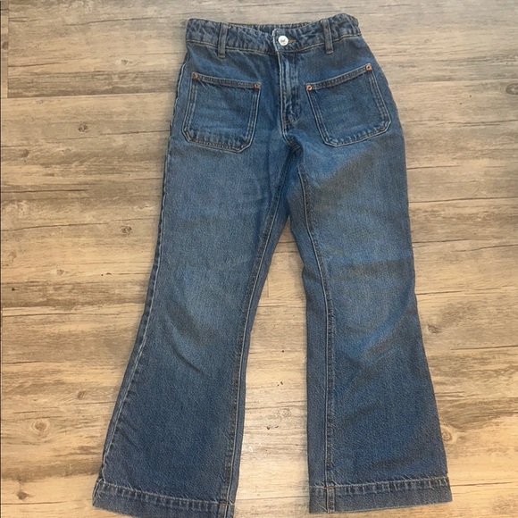 Zara Girls Size 10 Flare Denim Blue Jeans Front Pockets - Picture 1 of 6